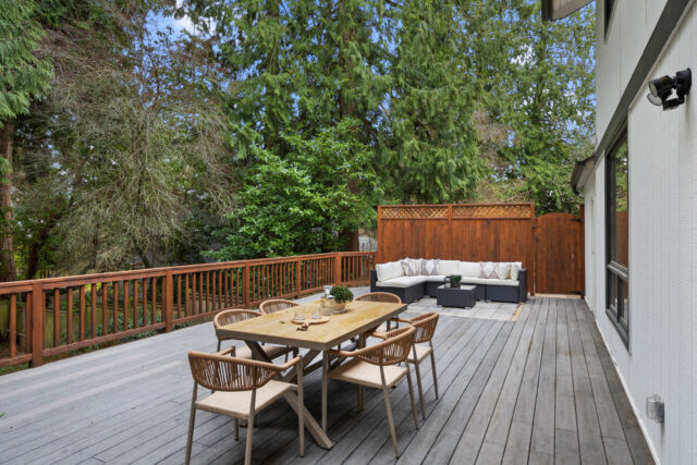 Staged Mercer Island patio with modern outdoor furniture and greenery