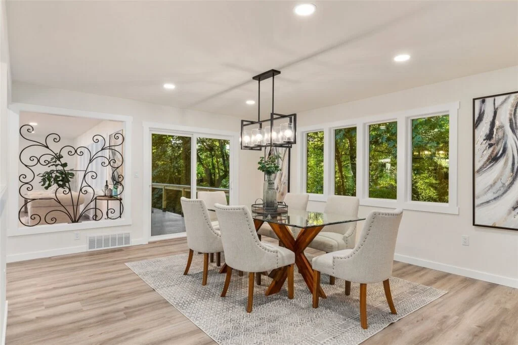 Home staged by IntExt Staging in Normandy Park, photo 07