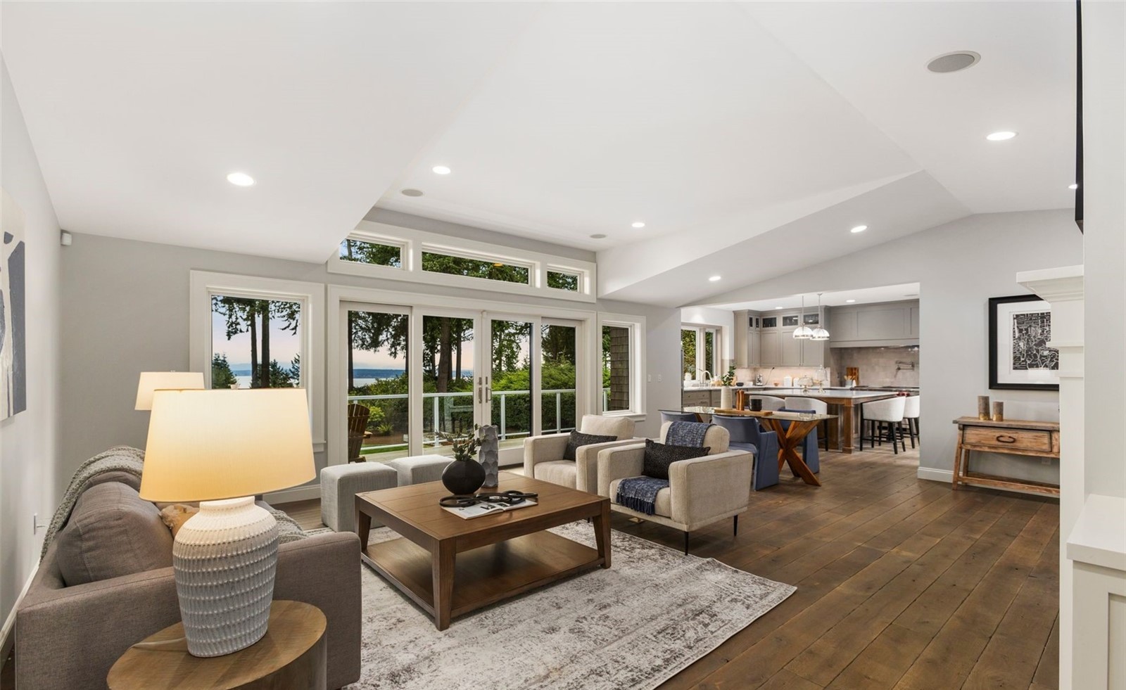 Staged living room in a Seattle home by IntExt Staging